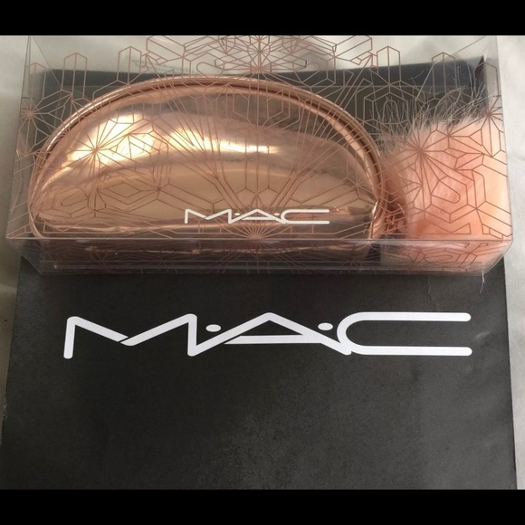 Blush Brush Set - Picture 2 of 5